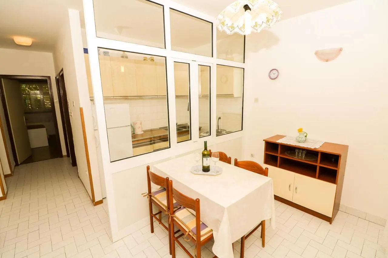 Apartments Magasic With Terrace Baska   Baska (Krk)